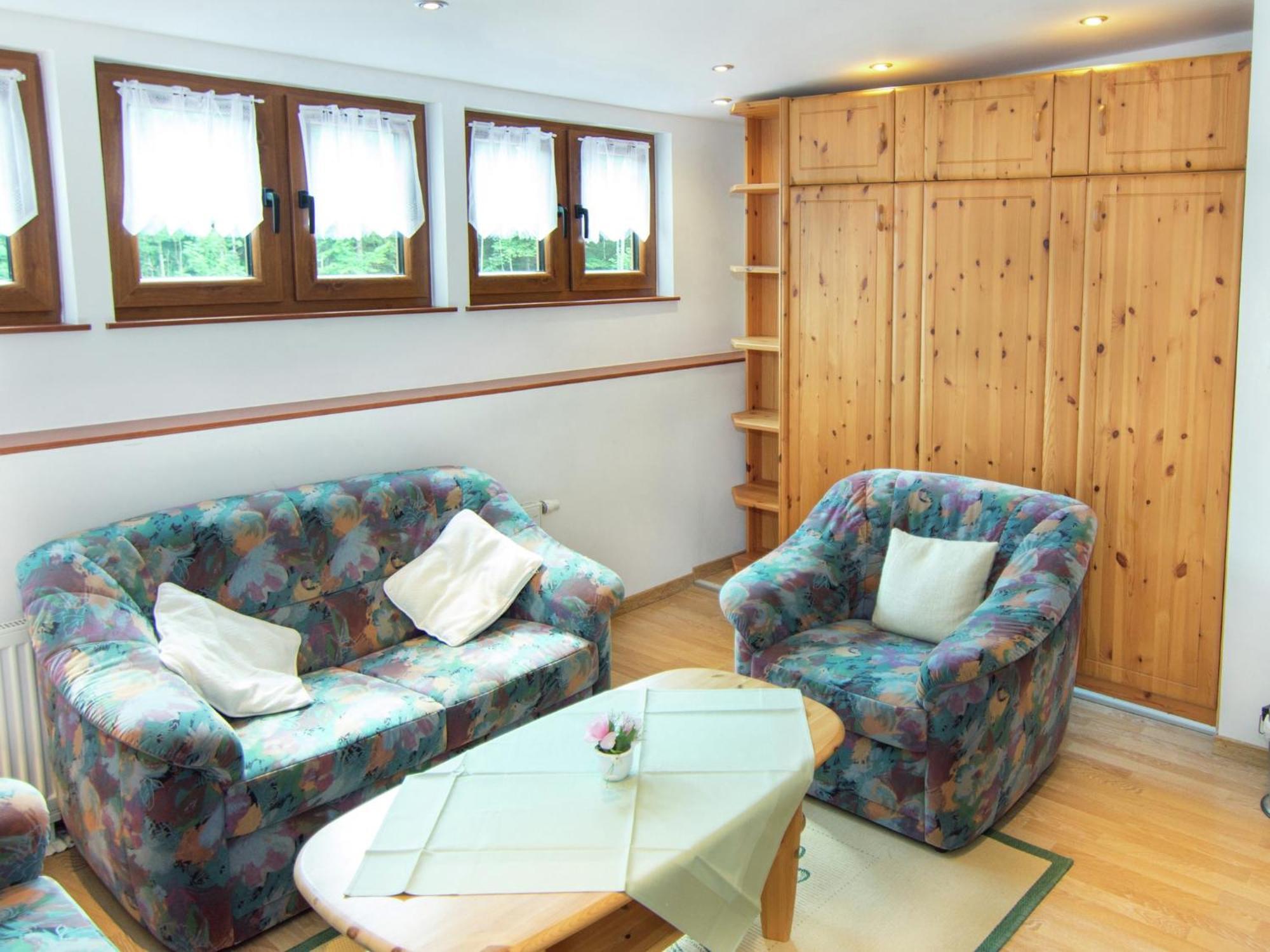 Pleasant Apartment In Ruhpolding With Swimming Pool Extérieur photo