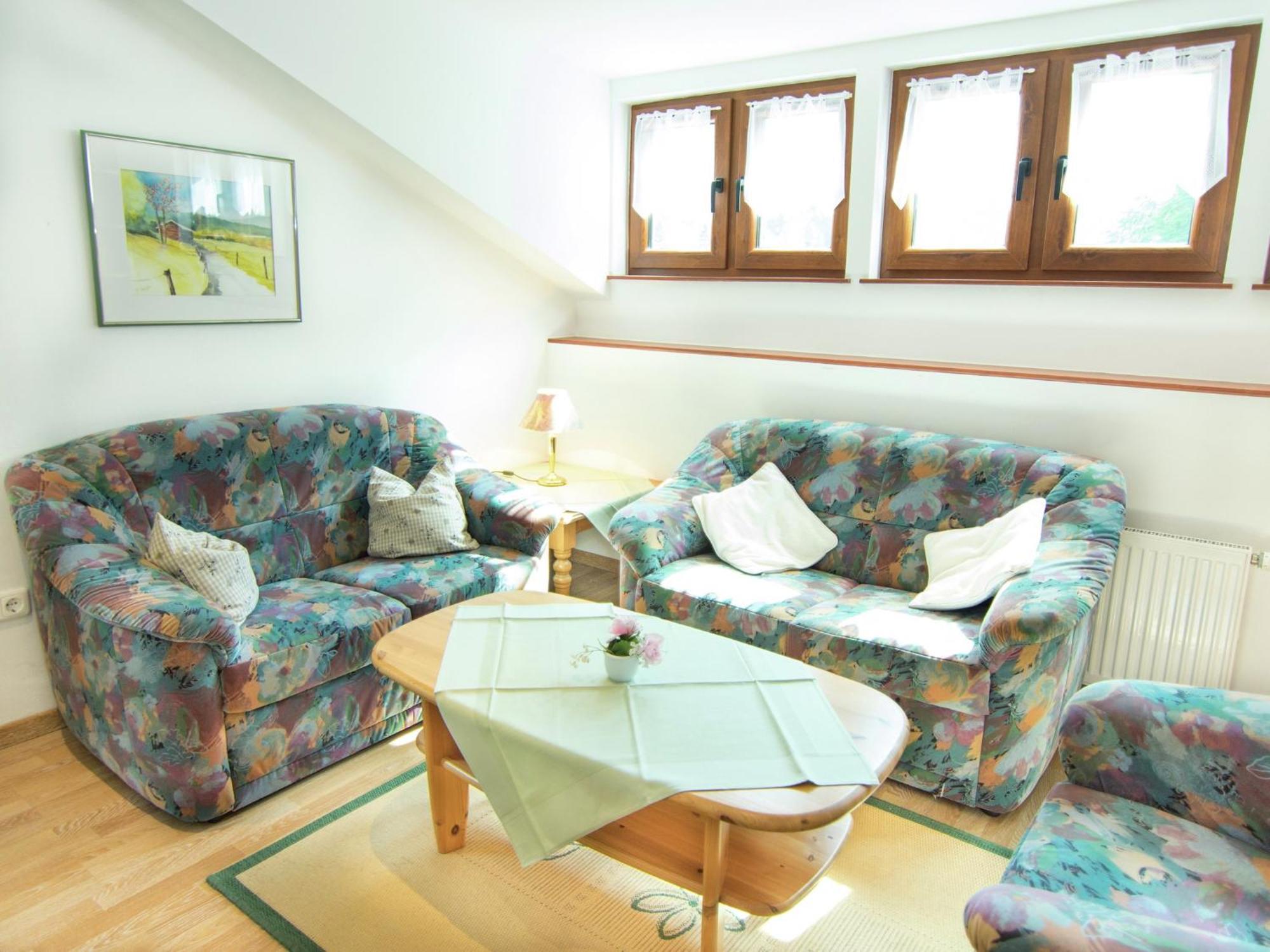 Pleasant Apartment In Ruhpolding With Swimming Pool Extérieur photo